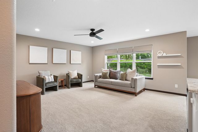 3356 Lincolnshire Road, Waterloo, IA 50701
