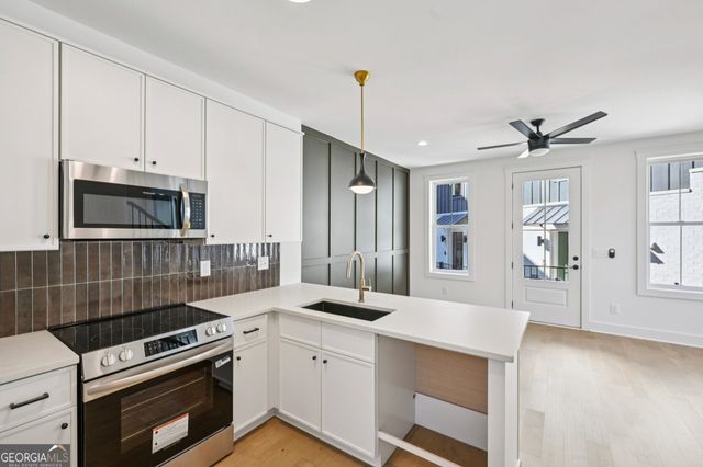 1160 Boulevard SE 11, Atlanta, GA 30312