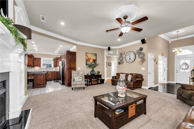 265 Greenfield Avenue, Farmington, AR 72730