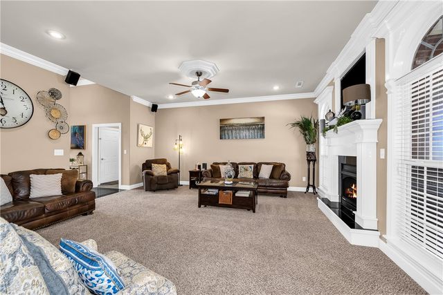 265 Greenfield Avenue, Farmington, AR 72730