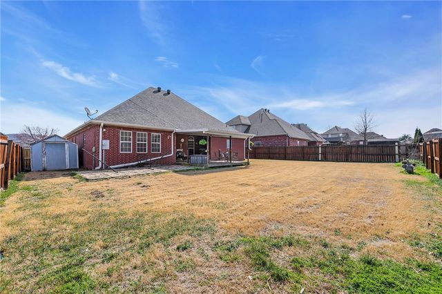 265 Greenfield Avenue, Farmington, AR 72730