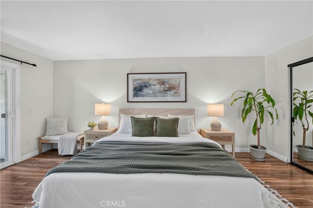 69 Brownfield, Pomona, CA 91766