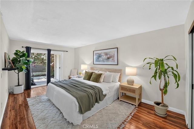 69 Brownfield, Pomona, CA 91766