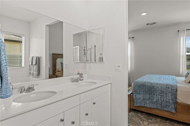 21264 Telegraph, Riverside, CA 92507