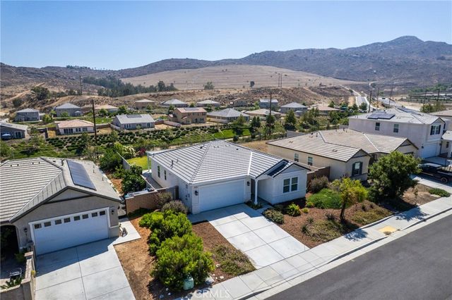 21264 Telegraph, Riverside, CA 92507
