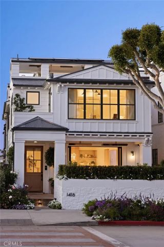 1416 E Balboa Boulevard, Newport Beach, CA 92661