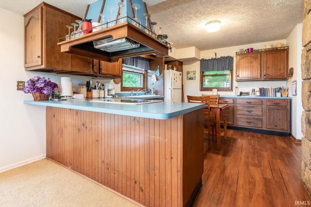 13305 E Hillview Lane, Solsberry, IN 47459