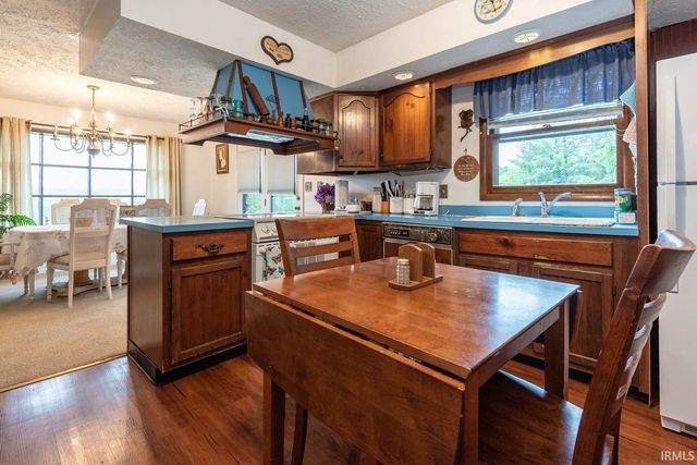 13305 E Hillview Lane, Solsberry, IN 47459