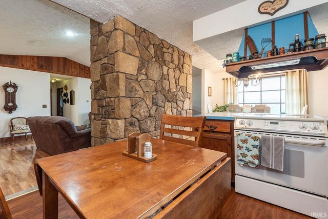 13305 E Hillview Lane, Solsberry, IN 47459