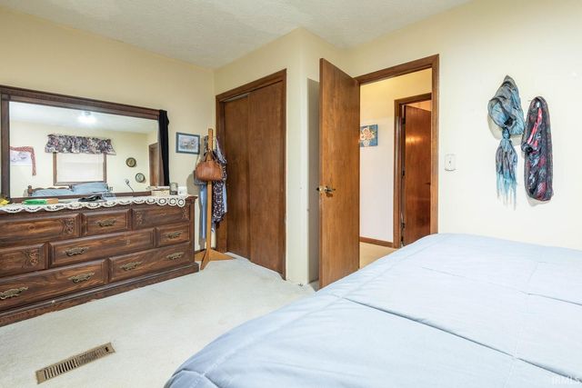 13305 E Hillview Lane, Solsberry, IN 47459