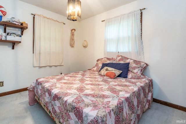 13305 E Hillview Lane, Solsberry, IN 47459