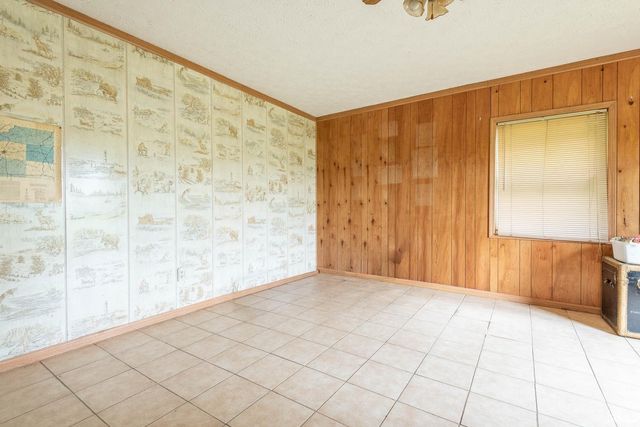 13305 E Hillview Lane, Solsberry, IN 47459