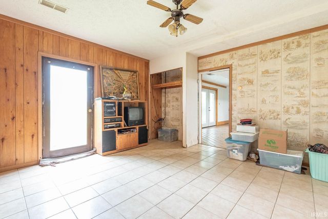 13305 E Hillview Lane, Solsberry, IN 47459