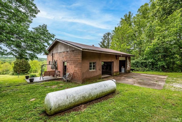 13305 E Hillview Lane, Solsberry, IN 47459