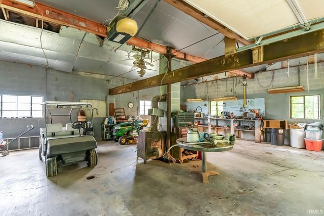 13305 E Hillview Lane, Solsberry, IN 47459
