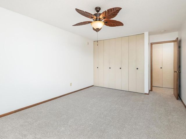 4101 Parklawn Avenue 130, Edina, MN 55435