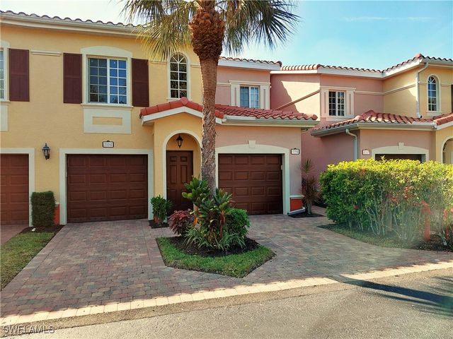 20320 Estero Gardens CIR 104, Estero, FL 33928