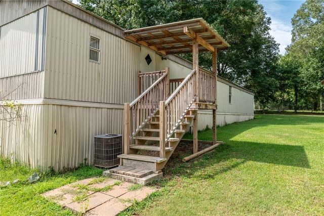 141 MCKAY Lane, Effie, LA 71331