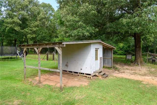 141 MCKAY Lane, Effie, LA 71331
