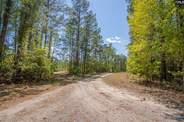 122 E Lonesome Pine Trail, Camden, SC 29020