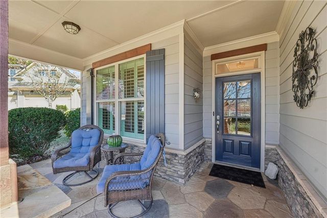 102 Woodsdale Drive, Canton, GA 30114