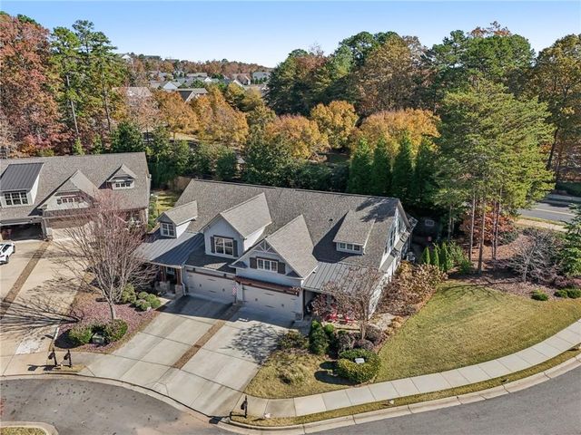 102 Woodsdale Drive, Canton, GA 30114