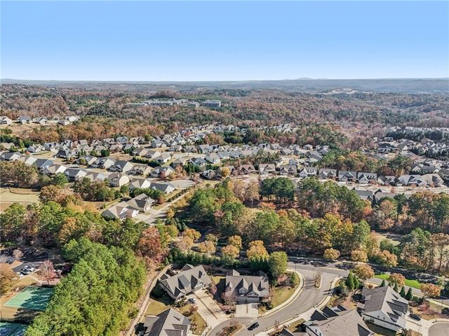 102 Woodsdale Drive, Canton, GA 30114