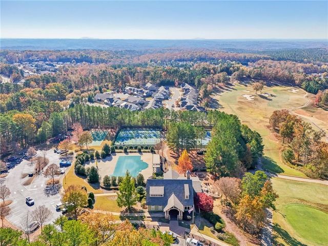 102 Woodsdale Drive, Canton, GA 30114