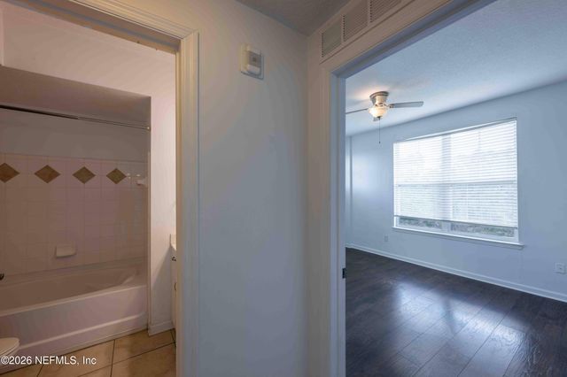 10435 MIDTOWN Parkway 344, Jacksonville, FL 32246