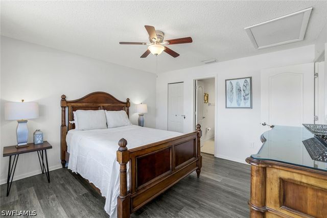 823 Meadowland DR H, Naples, FL 34108