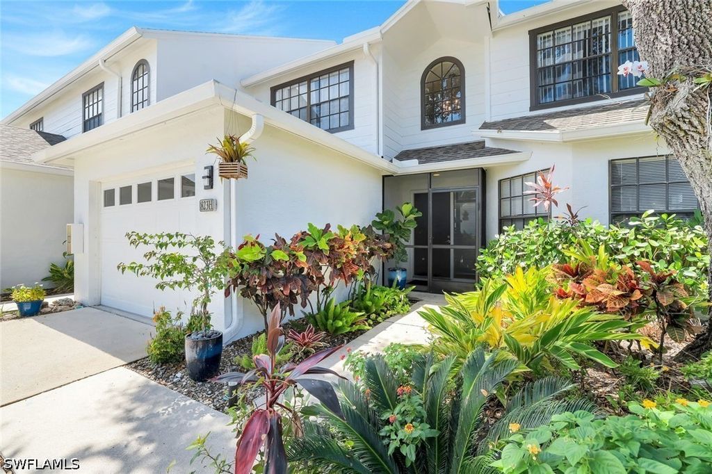 823 Meadowland DR H, Naples, FL 34108