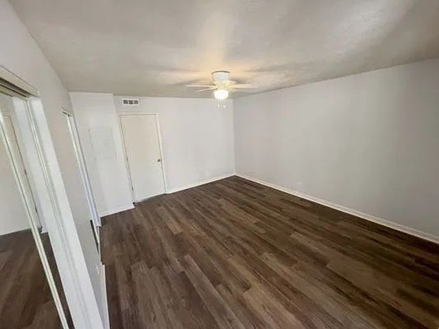 1128 Cabana Dr, Nashville, TN 37214