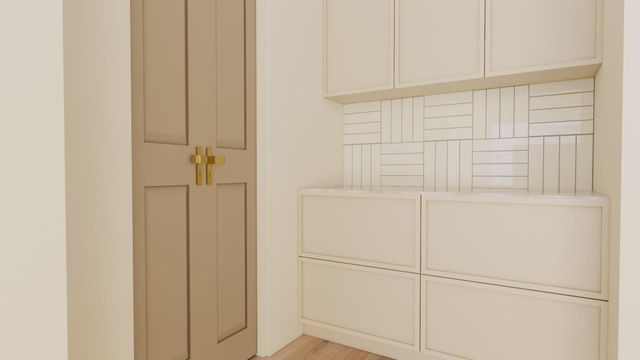 1919 Potomac Drive, Houston, TX 77057