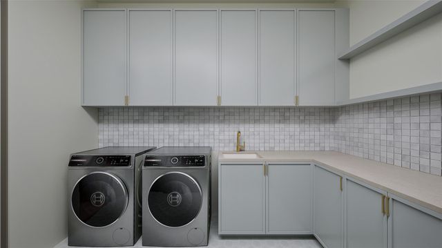 1919 Potomac Drive, Houston, TX 77057