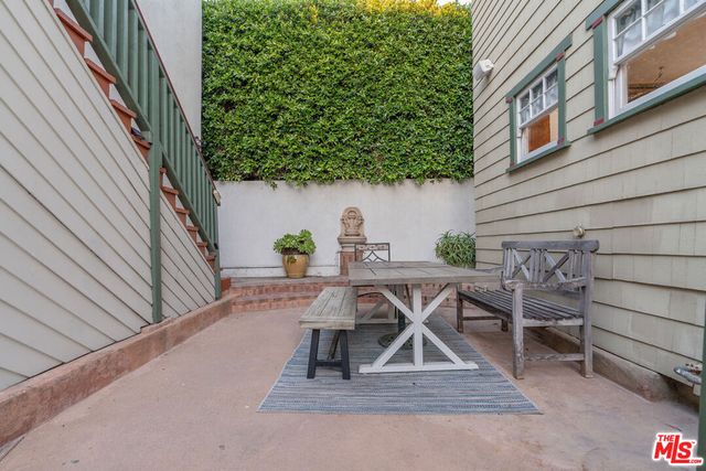 41 Vicente Terrace, Santa Monica, CA 90401