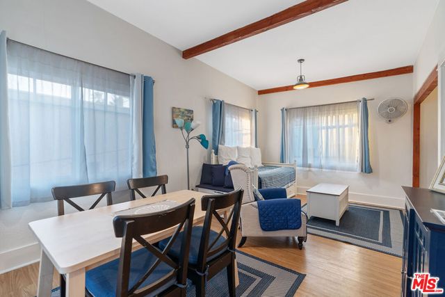 41 Vicente Terrace, Santa Monica, CA 90401