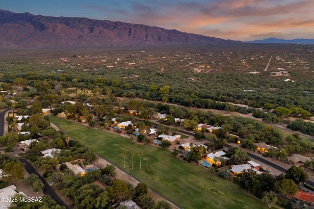 12040 E Dry Gulch Place, Tucson, AZ 85749