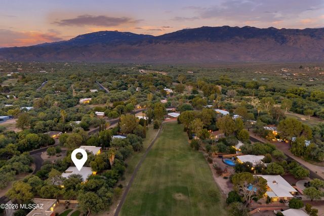 12040 E Dry Gulch Place, Tucson, AZ 85749
