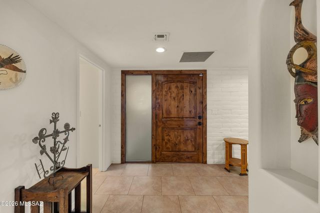 12040 E Dry Gulch Place, Tucson, AZ 85749