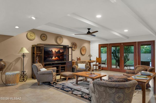 12040 E Dry Gulch Place, Tucson, AZ 85749