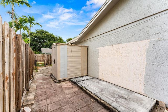 3861 NW 1st Drive, Deerfield Beach, FL 33442