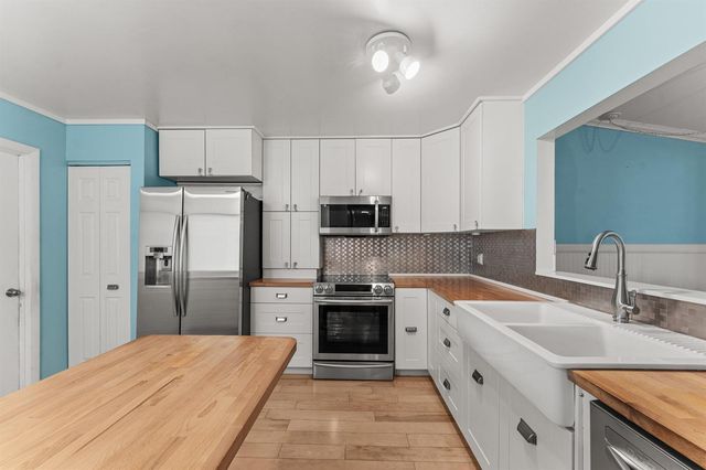 3861 NW 1st Drive, Deerfield Beach, FL 33442