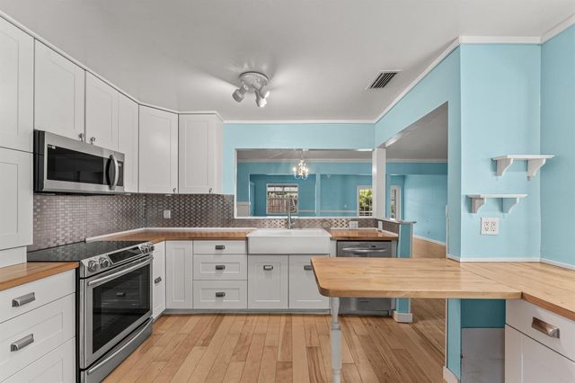 3861 NW 1st Drive, Deerfield Beach, FL 33442