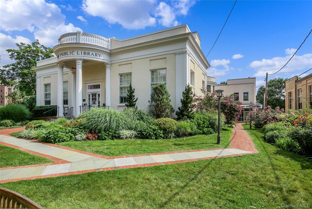 1444 Boston Post 3G, Larchmont, NY 10538