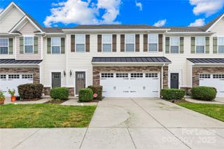 7433 White Elm Lane, Charlotte, NC 28273