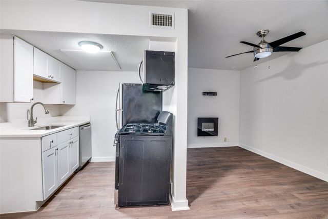 4927 San Jacinto Street 211, Dallas, TX 75206