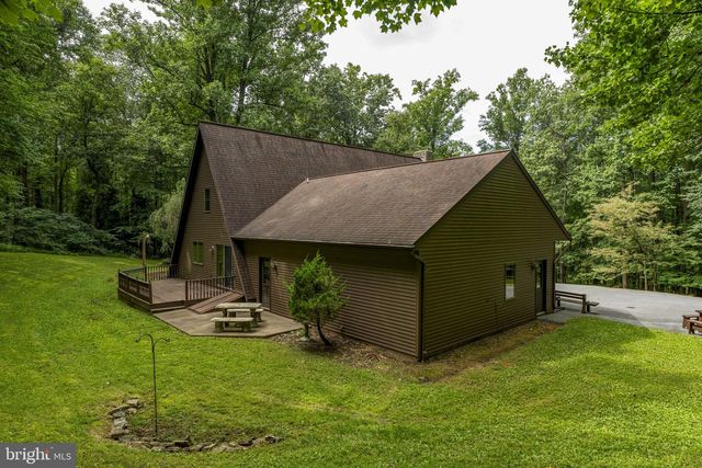 117 FAWN HOLLOW RD, Newmanstown, PA 17073