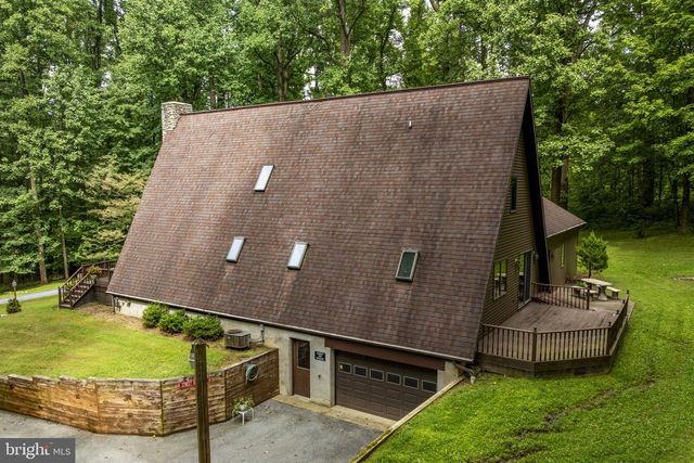 117 FAWN HOLLOW RD, Newmanstown, PA 17073