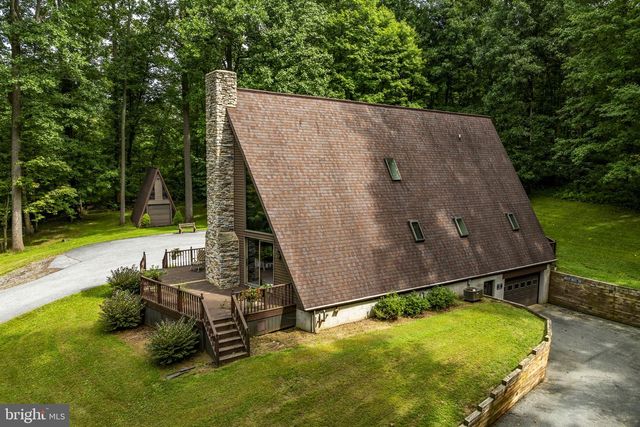 117 FAWN HOLLOW RD, Newmanstown, PA 17073