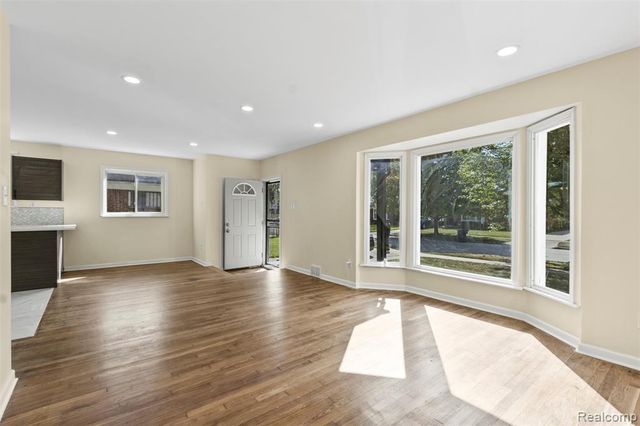 20232 Braile Street, Detroit, MI 48219